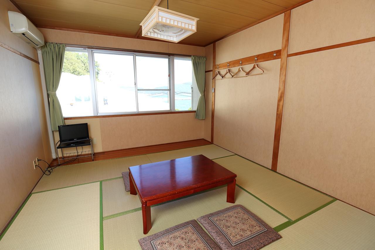 Shodoshima Olive Youth Hostel Exterior foto
