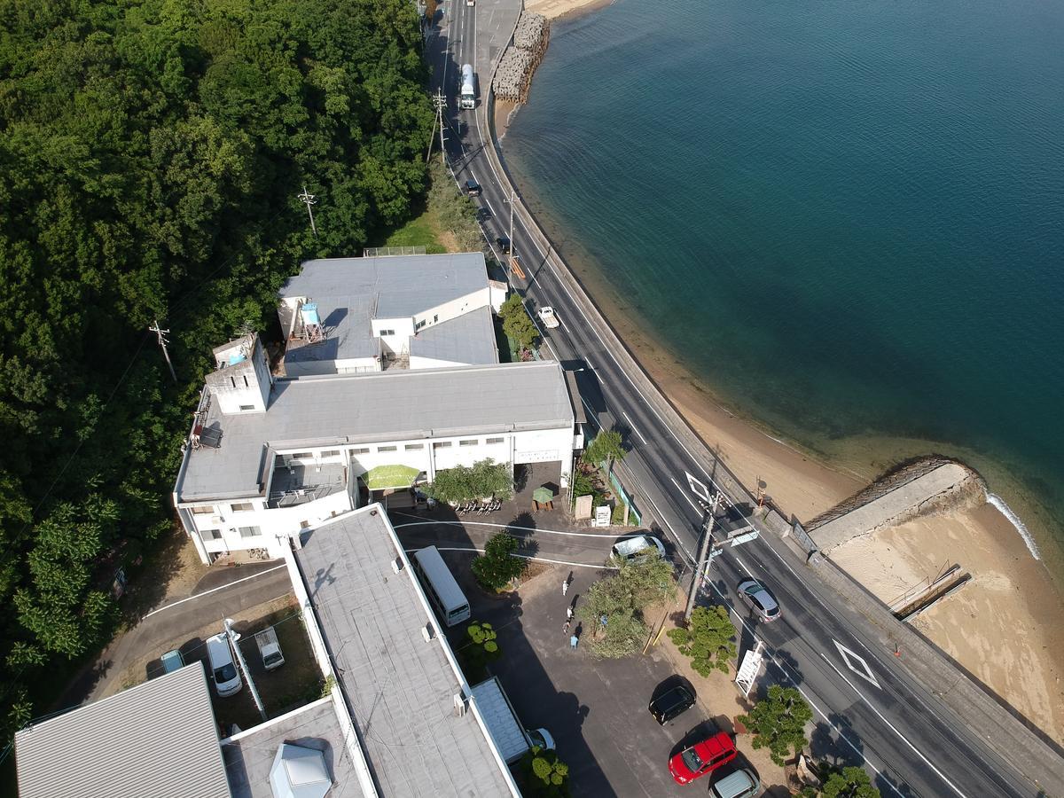 Shodoshima Olive Youth Hostel Exterior foto